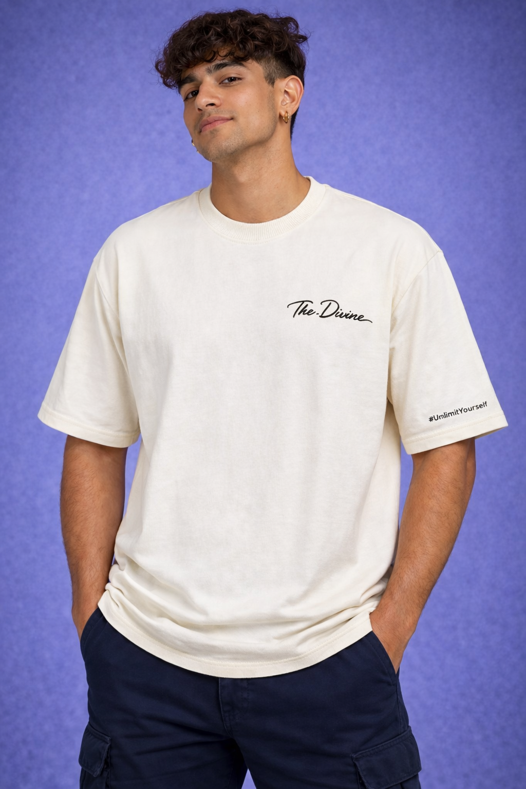 Men’s Minimal Printed T-Shirt – Off White “Divine 07” Casual Streetwear Tee